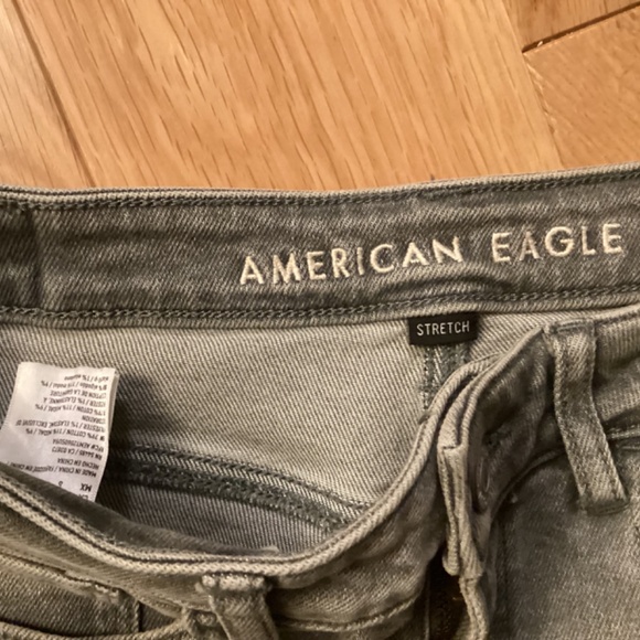 American Eagle - Grey color Jeans size 6 (long) stretch - Mom Jeans Style - Picture 4 of 7
